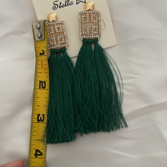 Rhinestone accent Earrings for pierced ears - Picture 3 of 4